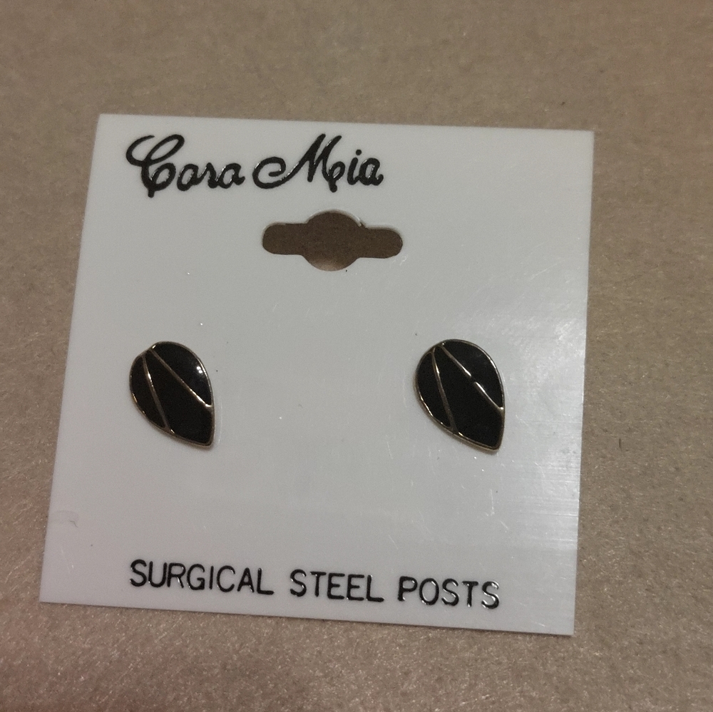 VTG Cora Meia Black Leaf Earrings New Old Stock